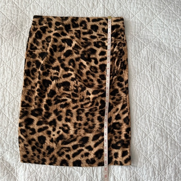NWT H&M Animal Print Pencil Skirt - Picture 6 of 8